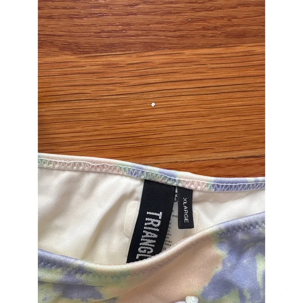 triangl tie